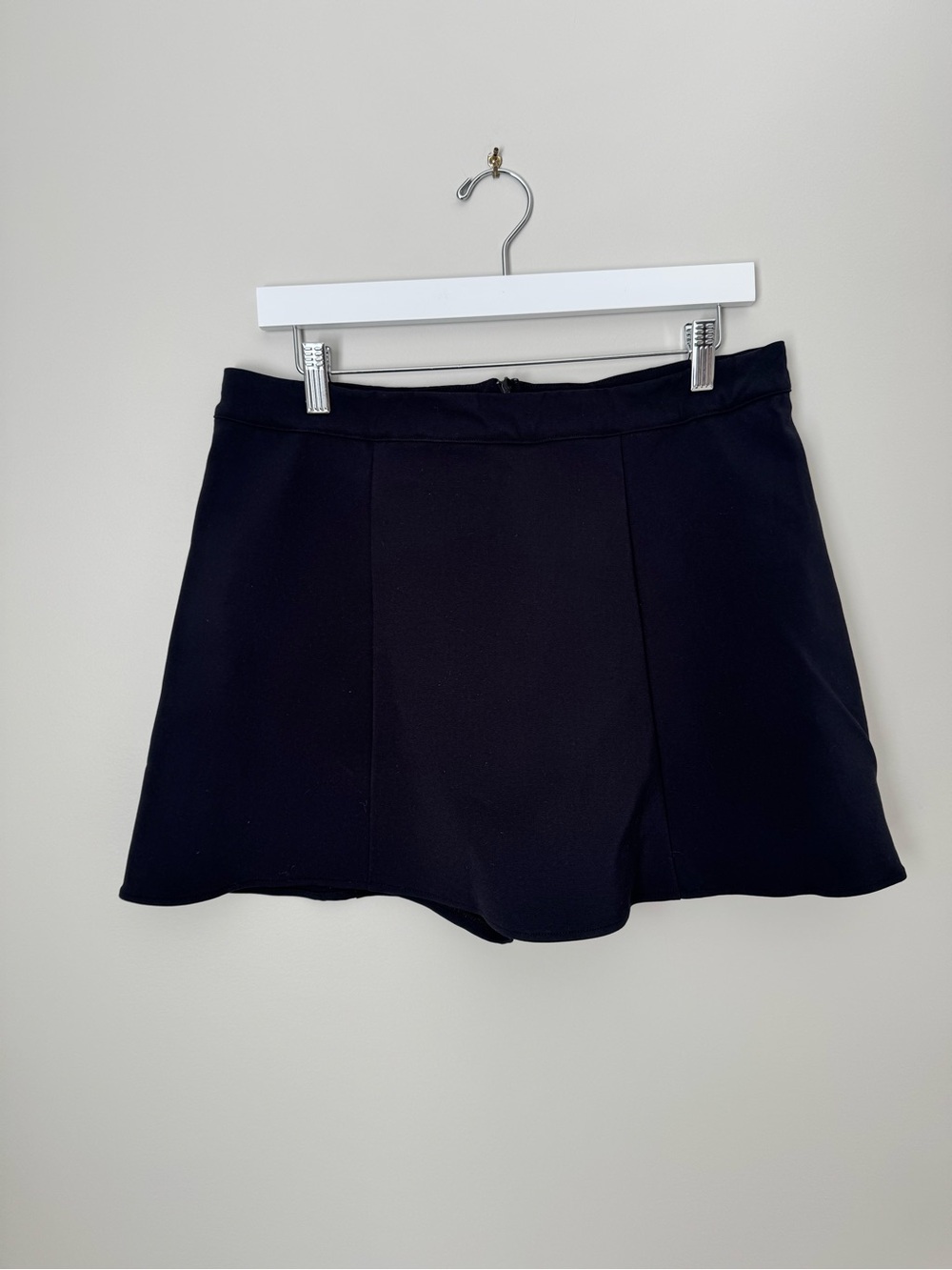 Reformation Liene Black High-rise A-line Mini Skort Skirt, size - Picture 8 of 16